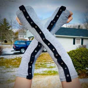Unisex Punk Rock Grommets Eyelets Gray Elbow Gloves fingerless elbow gloves